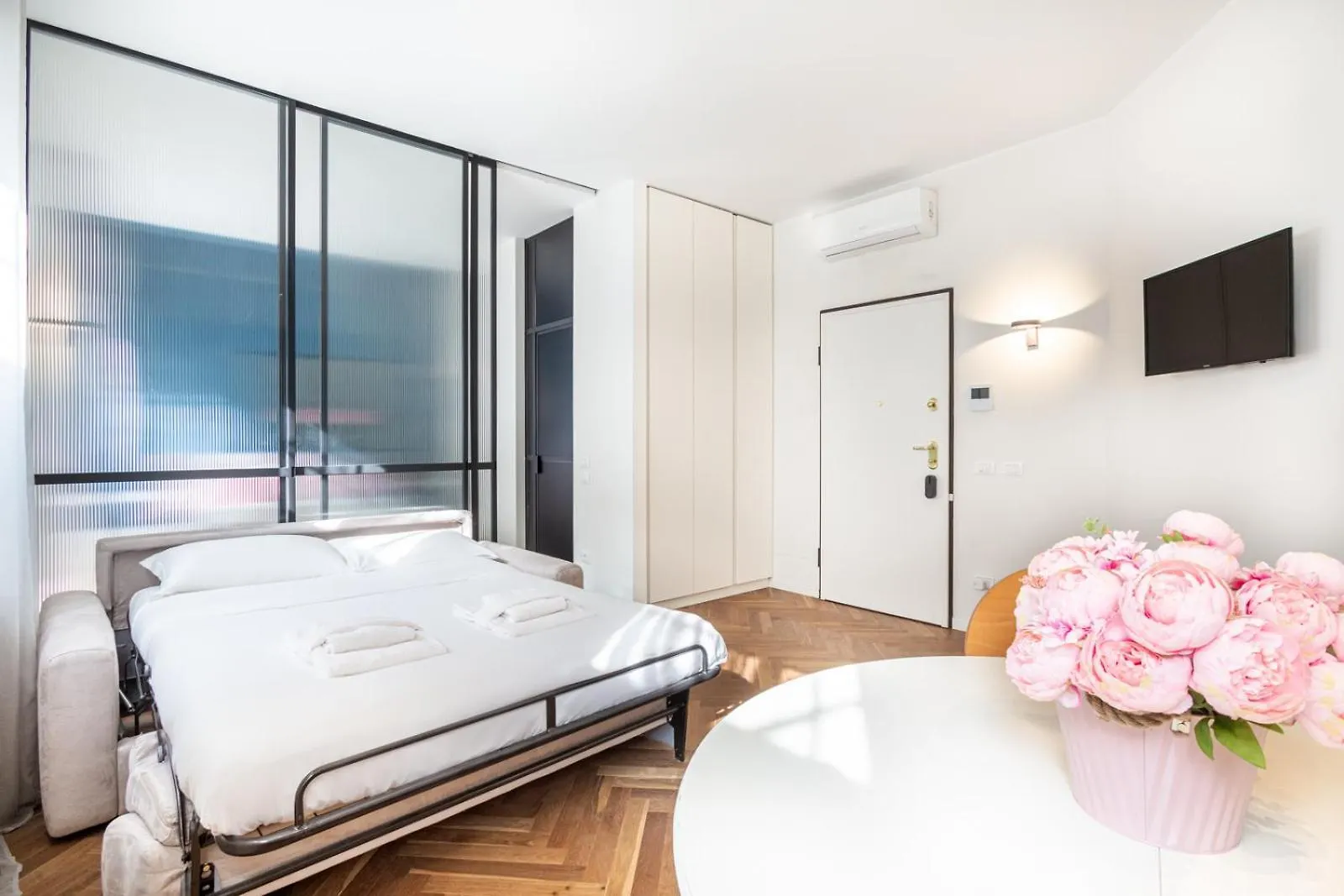 Central And Beauty Apartment Duomo - Pink Milán
