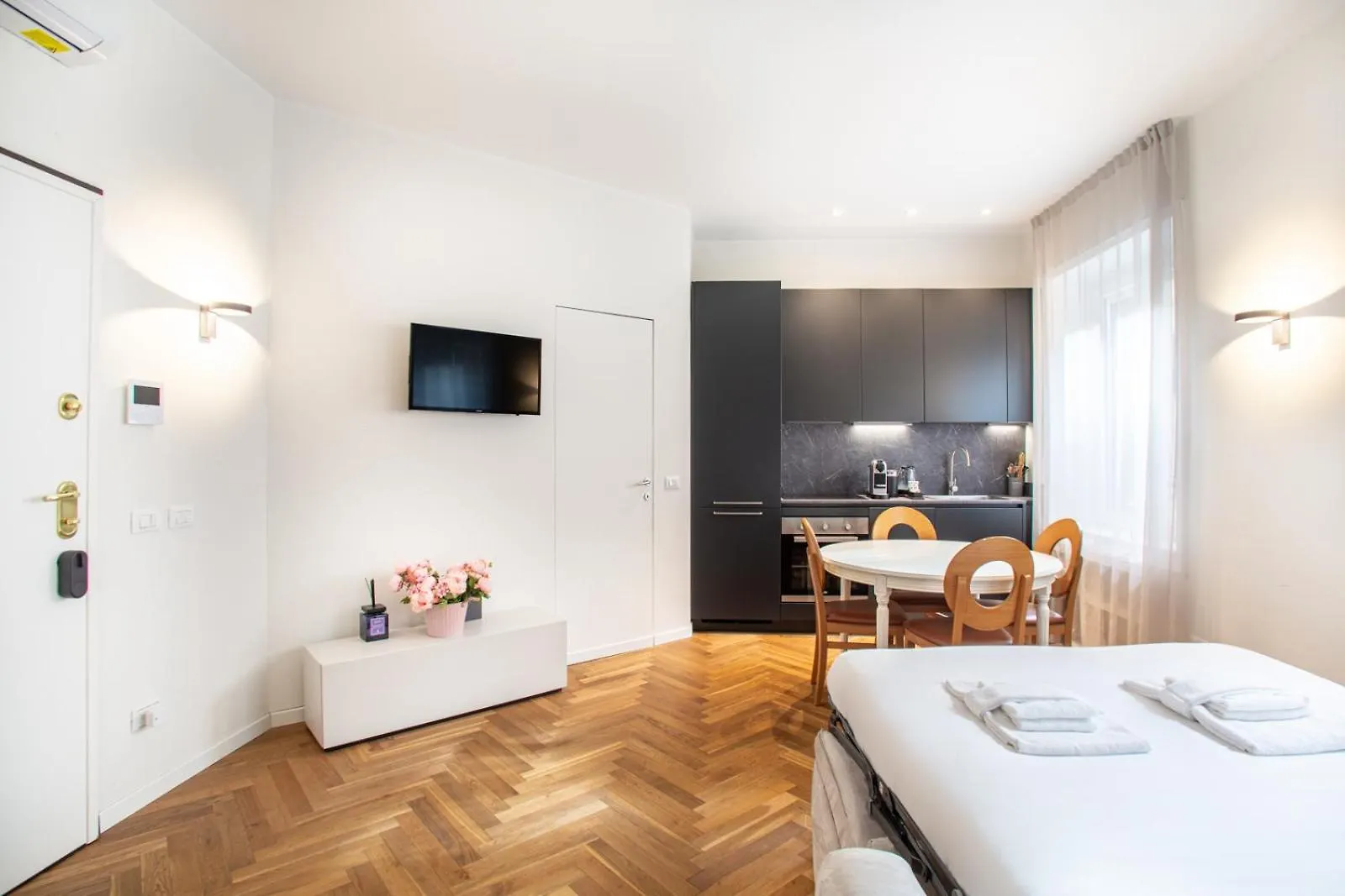 Central And Beauty Apartment Duomo - Pink Milán